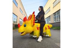China Dino World Animatronic Dinosaur Electric Scooter For Amusement Park supplier