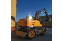 China Small Bucket Wheeled Mini Excavator Hydraulic Control Earth Moving Machine supplier