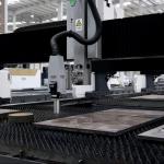 Chillers Hanli Sheet Metal Laser Cutting Machines With ±0.02mm Repeat Positioning Accuracy And Fiber Laser Type for sale