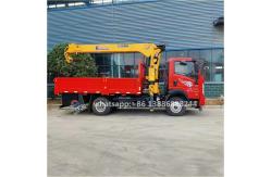 China Sinotruk 4x2 7 Tons Hydraulic Crane Lifting Truck 8 Speed Transmission supplier