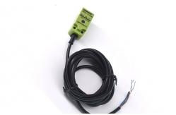 China NPN / PNP Safety Proximity Switch , Inductive Prox Sensor Normally Closed supplier