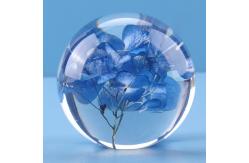 China Artificial Transparent Paperweight , Clear Epoxy Resin Ball With Real Dry Flower Inside supplier