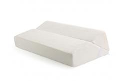 China Adjustable Sleep Foam Wedge Pillow , Nerve Pain Relief Contour Wedge Pillow Removable Cover supplier