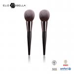 Makeup Large Powder Brush Wooden Handle Large Round Makeup Blush Brush for sale