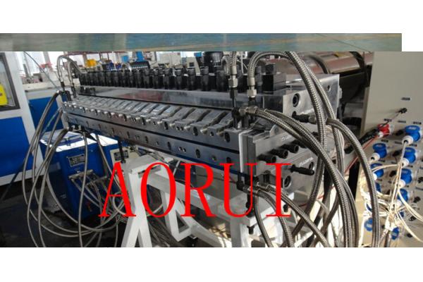 Decorative Plastic Sheet Extrusion Line Single Screw with Bright surface