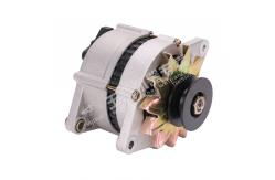 China Yuchai YC4E Engine Spare Parts: E36M2-3701100 Automotive Alternator supplier