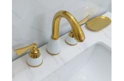 China Two Handle OEM Three Hole Retro Bathroom Sink Faucets supplier