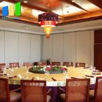 Gypsum Board Folding Partition Walls Stage Melamine Office Partition 65mm Thickness for sale