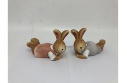 China Polyresin Rabbit Figurine Home Resin Garden Decor Handmade Craft supplier
