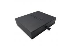 China Lidded Style Black Flat Pack Gift Boxes Paper Heart Shaped Packaging Box supplier