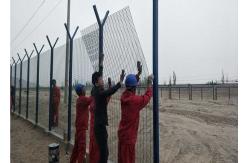 China Barbed Wire Finger Proof 358 Anti Climb Mesh High 2m Prison Mesh Fencing supplier