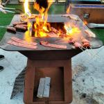 2mm thick Outdoor Charcoal Bbq Grill For Cooking weather Resistance for sale