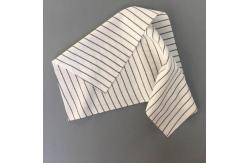 China Lightweight Esd Cleaning Wipes , Lint Free Wipes Clean Room With Black Strips supplier