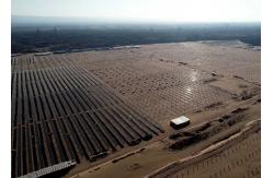 China Horizontal Single Axis Solar Tracker Bracket / PV Mounting Structure supplier