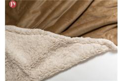 China Elegant Luxury Micro Sherpa Blanket , Heavy Weight Ultra Plush Blanket All Season supplier