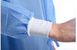 China SMS SMMS Non Woven Fabric Visitor Lab Gown 45g supplier