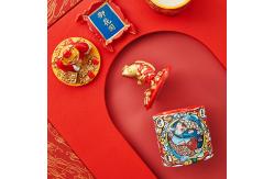 China Customizable Ceramic Home Decorations in Unique Shapes and Hues supplier