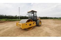China Safety Reliability SEM 512 Soil Compactor Heavy Duty Construction Machinery supplier