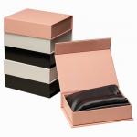 High Glossy Pink Chipboard Magnetic Closure Gift Box for sale