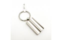 China Siliver Personalized Key Chain with Customized Logo Design Option supplier