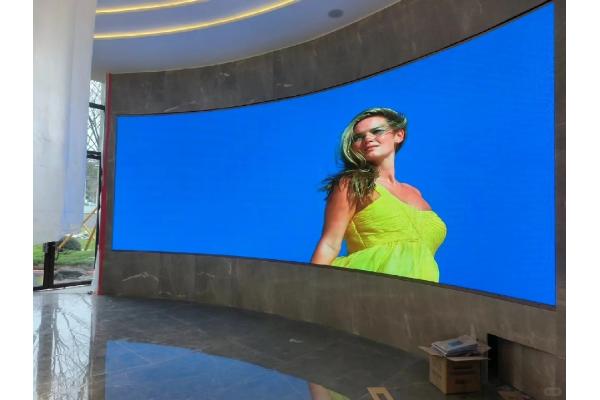 Indoor Chip Mounted LED Video Wall with IP Rating andCOB Pixel Density