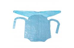 China Medical Plastic Isolation Gown Disposable CPE Protective With Thumb Loop Cuffs supplier