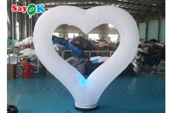 China Giant Inflatable Balloon Wedding Decoration Love Heart Model With Light supplier