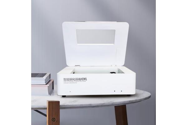 Streamlined Screen Protector Laser Cutting Machine Daqin 3D Mobile Beauty Master Software