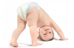 China Anti - Leak Custom Newborn Baby Diapers Disposable Pp Tapes With Free Sample supplier