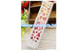 China Clear Window Chocolate Packaging Box Handle Recyclable Matt / Gloss Lamination supplier