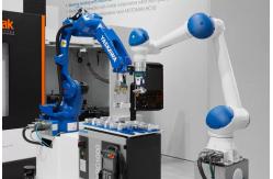 China 6 Axes Yaskawa GP12 1.5KVA Pick And Place Robot Arm supplier