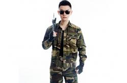 China Cotton Blends Military Camouflage Uniforms , Button Placket Men's Jacket supplier