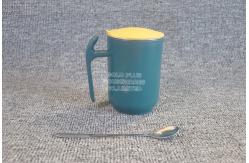 China Plain Green Double Wall Keep Warm Metal Steel Coffee Mug With Lid Spoon supplier
