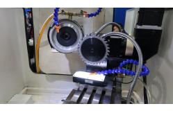 China Saw Blade CNC Grinding Machine 360 Degree Division For Blade Tools supplier