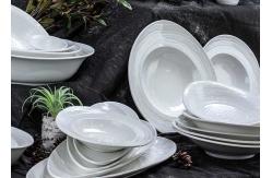 China Swirl Emboss 16pc Dinner Set Irregular For Wedding Party supplier