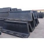 Arch Type Marine Rubber Fenders UHMW - PE Face Pads For Ships Protection for sale