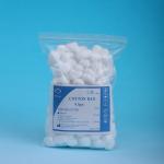 Premium Disposable Medical 100% Cotton Balls With High Absorbency for sale