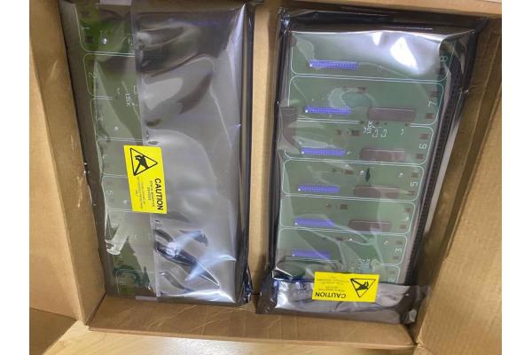 32 Channel Temperature Transmitters VE4050S2K1C1 DeltaV 8 Wide I/O Interface Carrier
