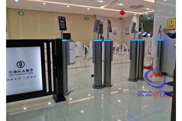 50000 Face Capacity Full Hight Turnstile Gate Access Control Recognition For Bank