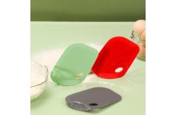 China Food Grade Silicone Dough Scraper Practical Bench Scraper Multipurpose For Bread Cake supplier