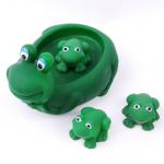 Eco Friendly Rubber Bath Toys For Toddlers , Rubber Frog Bath Toys 15cm Height for sale