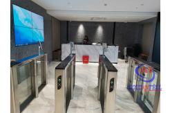 China Face Recognition Pedestrian Access Control Gates Security For Subway Airport supplier