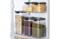 China Premium Sealed Clipped Plastic Lunch Containers 1800ml Food Storage Containers supplier