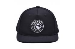 China Curved Visor Embroidered Baseball Caps 6 Panel Custom Eyelets supplier