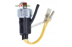 China 1-82410160-1 Oil Pressure Sensor For 6BD1 4BD1 EX200-1 supplier