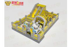 China Rabbit Park Inflatable Jumping Blow Up Castles With Sand Pool supplier