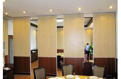 China Movable Soundproof Office Partition Walls With Aluminum Sliding Tracks System supplier