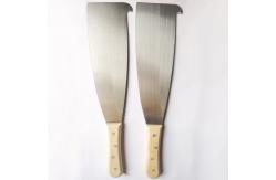 China Short Back Harvesting Wooden Handle Machetes Spring Steel Blacked 2.05mm supplier