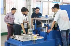 China ES-3 Vibration Testing Machine Vibration Test Equipment For Auto Parts supplier