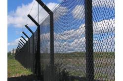 China 25m Roll High Security Chain Link Fence 60X60mm  Diamond Wire Mesh Fence supplier